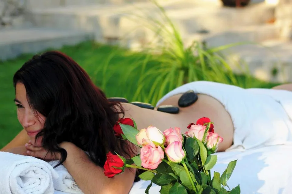 Hot Stones Massage 50 min