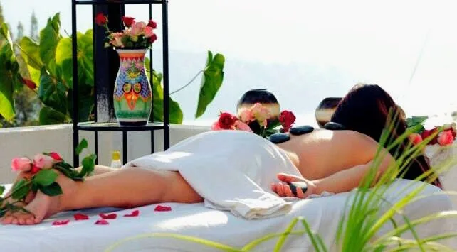 Hot Stones Massage 80 min